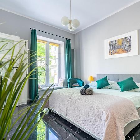 Stylish Studio In The Heart Of The City. Warszawa Zewnętrze zdjęcie